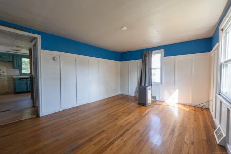 102 Vista Drive East Haven CT 06512