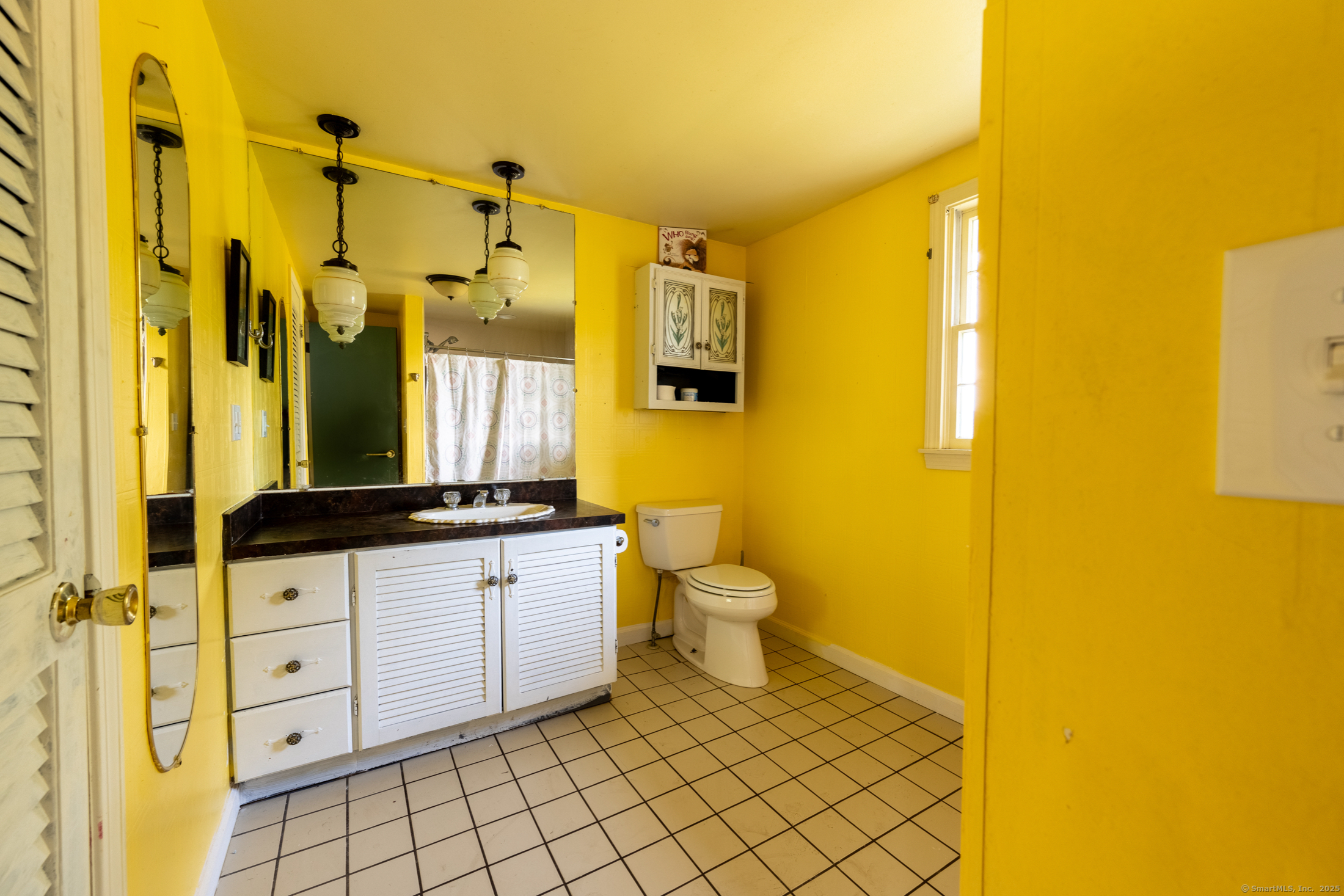 102 Vista Drive East Haven CT 06512