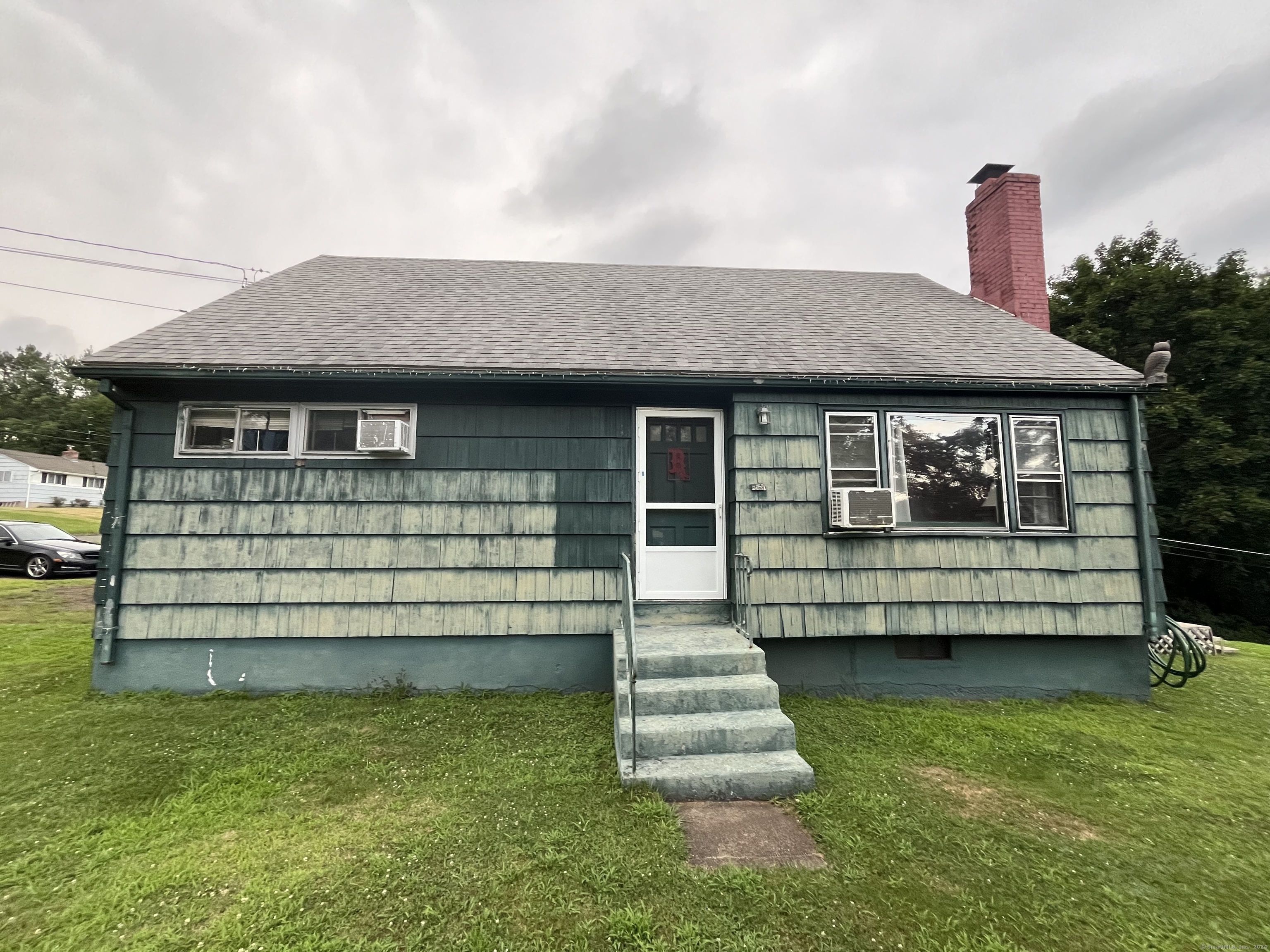 136 Westfield Street Middletown CT 06457
