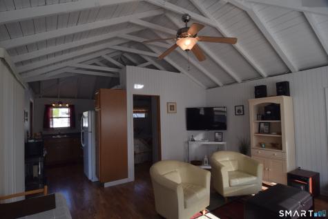 10 Hartford Avenue Old Lyme CT 06371