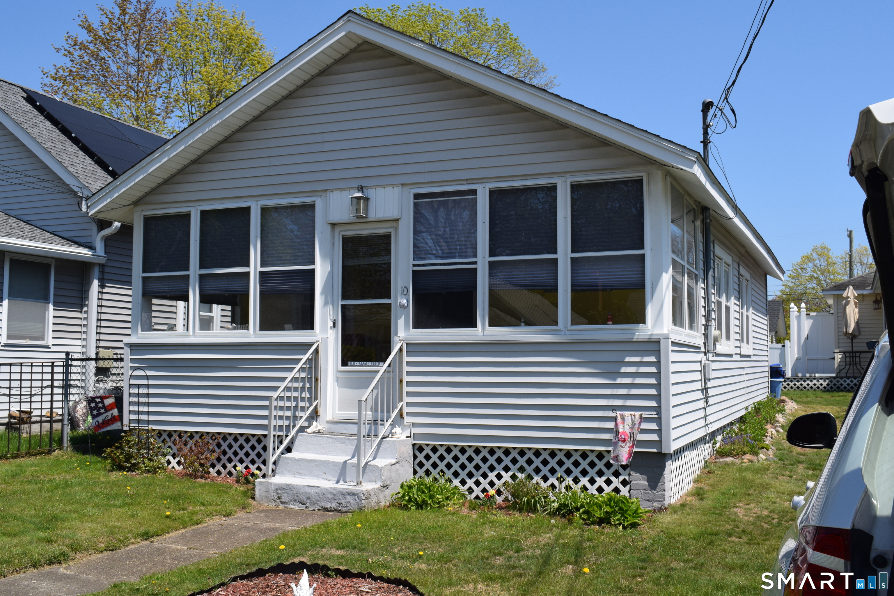 10 Hartford Avenue Old Lyme CT 06371
