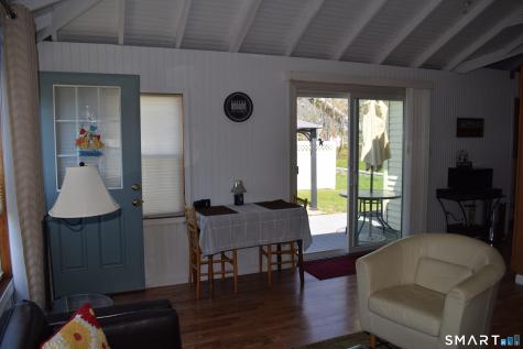 10 Hartford Avenue Old Lyme CT 06371
