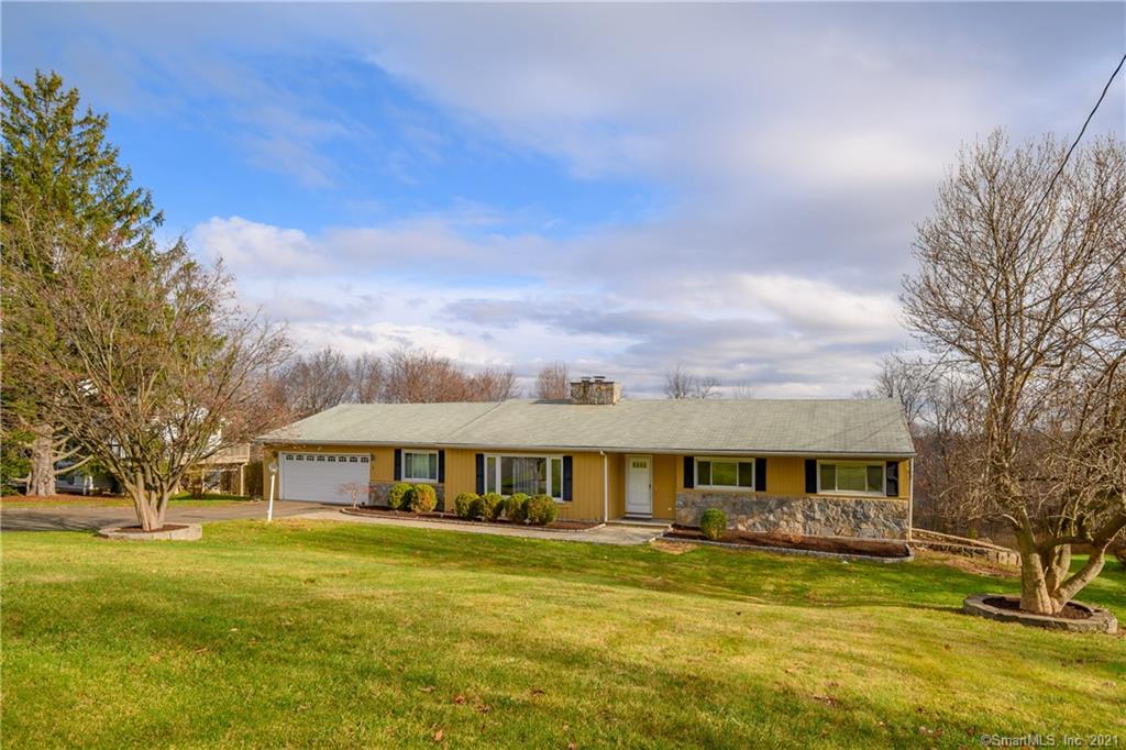 9 East Gate Road Danbury CT 06811