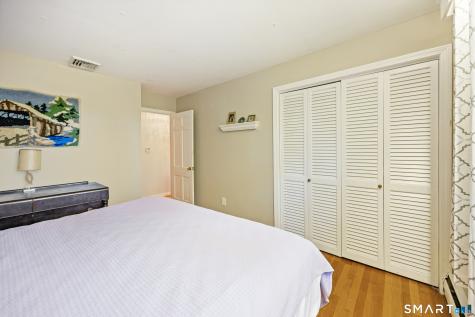 256 Nob Hill Road Cheshire CT 06410
