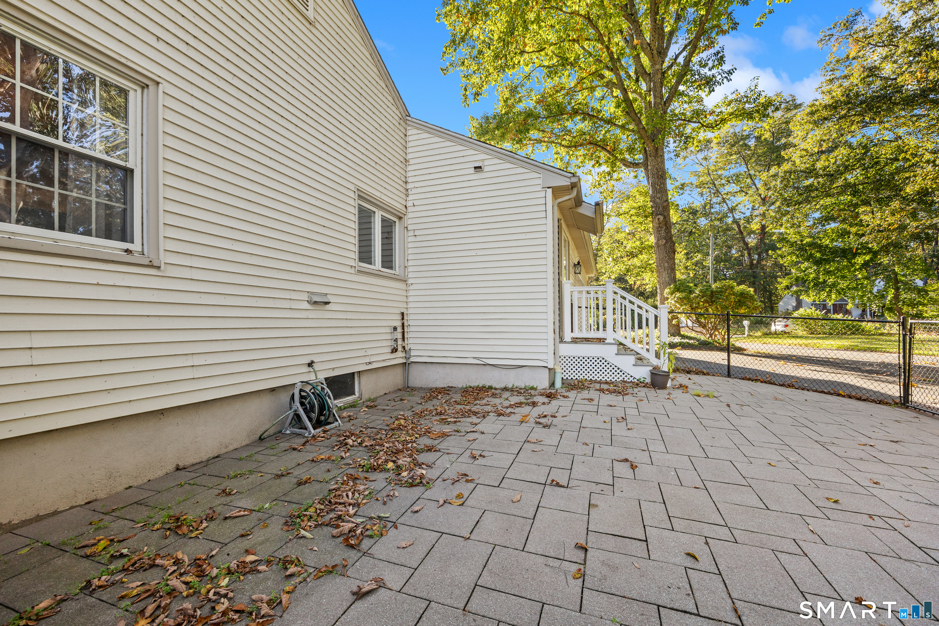 256 Nob Hill Road Cheshire CT 06410