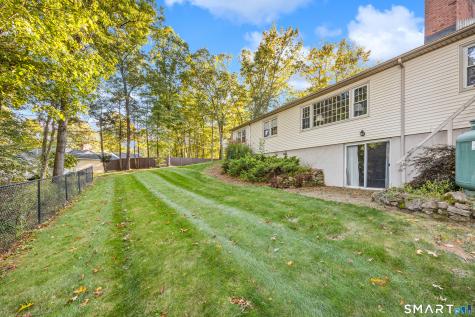 256 Nob Hill Road Cheshire CT 06410