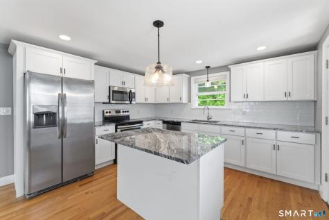 314 West Hill Road Newington CT 06111