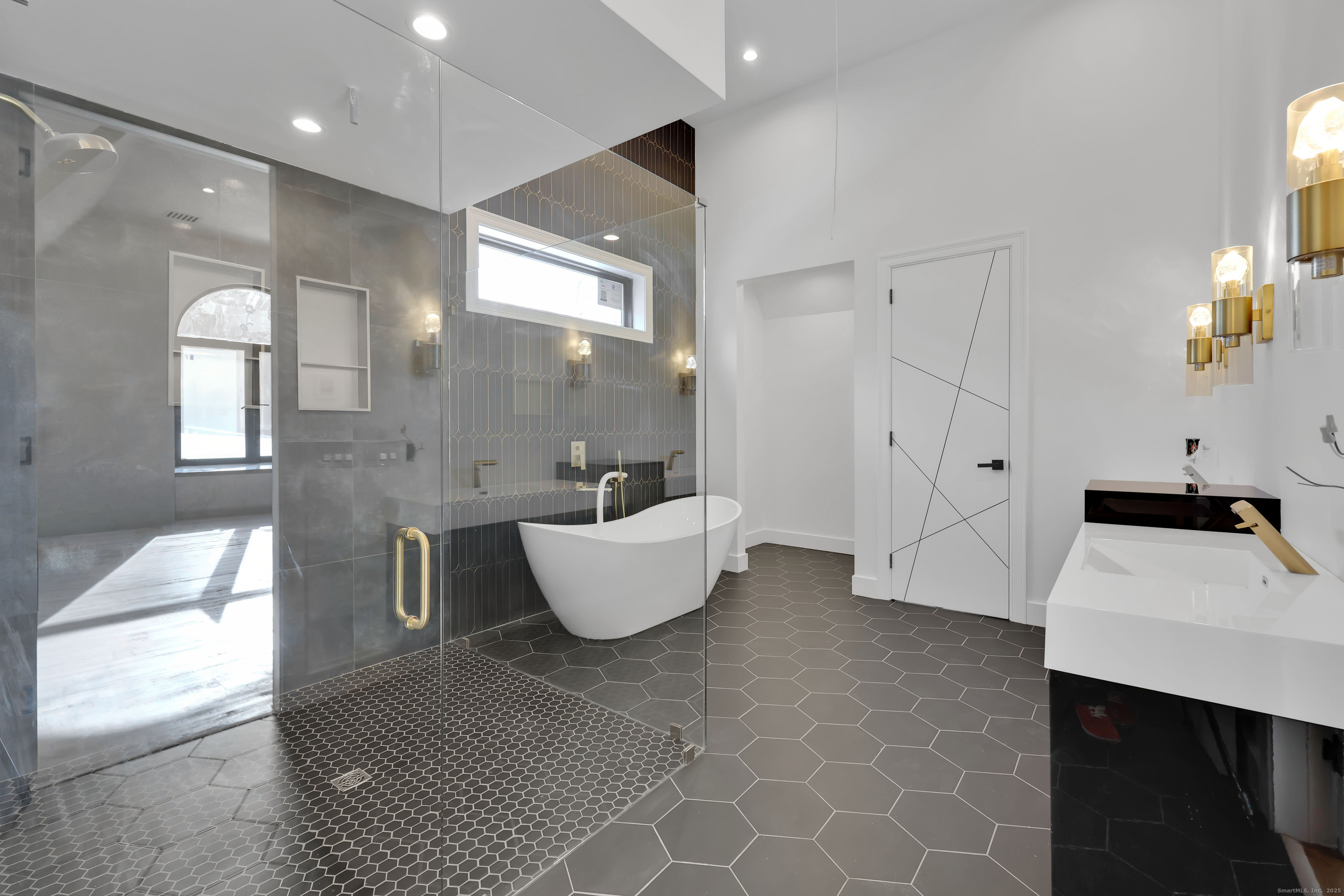 3 Cobtail Way Simsbury CT 06070