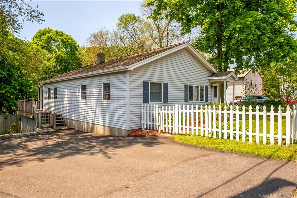 23 Broad Street Danbury CT 06810