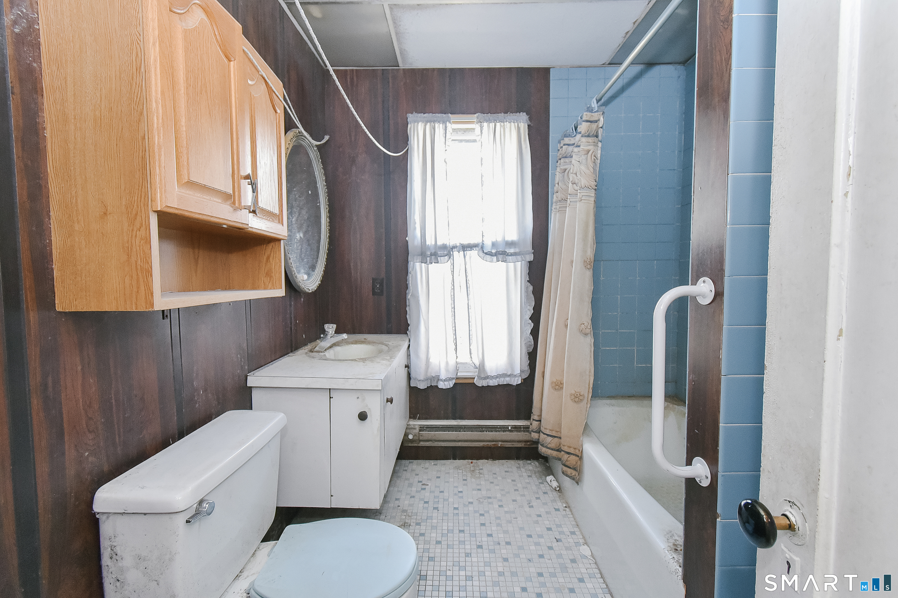 64 Girard Avenue Hartford CT 06105