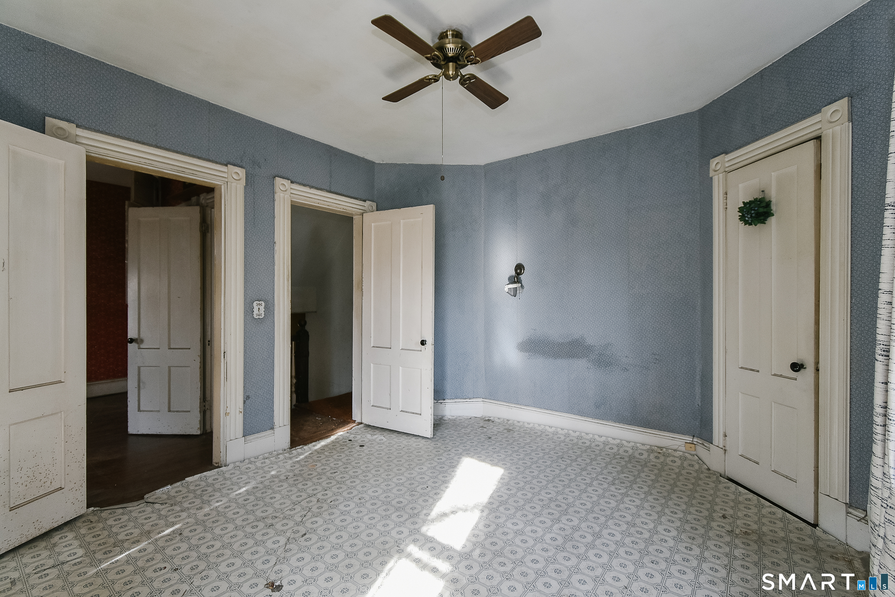 64 Girard Avenue Hartford CT 06105