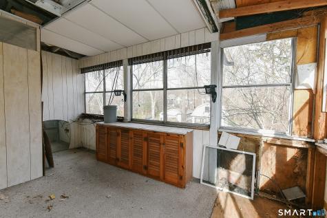 64 Girard Avenue Hartford CT 06105