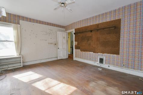 64 Girard Avenue Hartford CT 06105