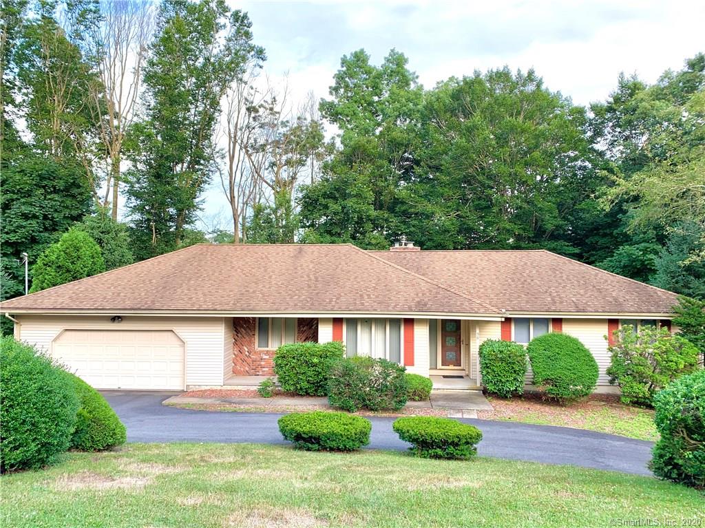 38 Royal Oaks Drive Norwich CT 06360