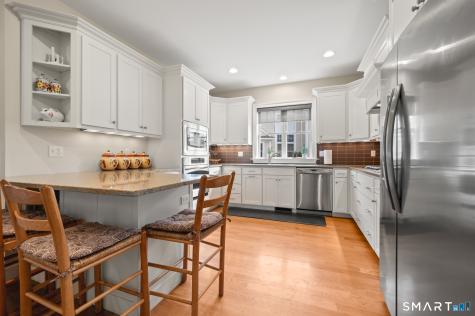 3 Tryon Farm Road Glastonbury CT 06073