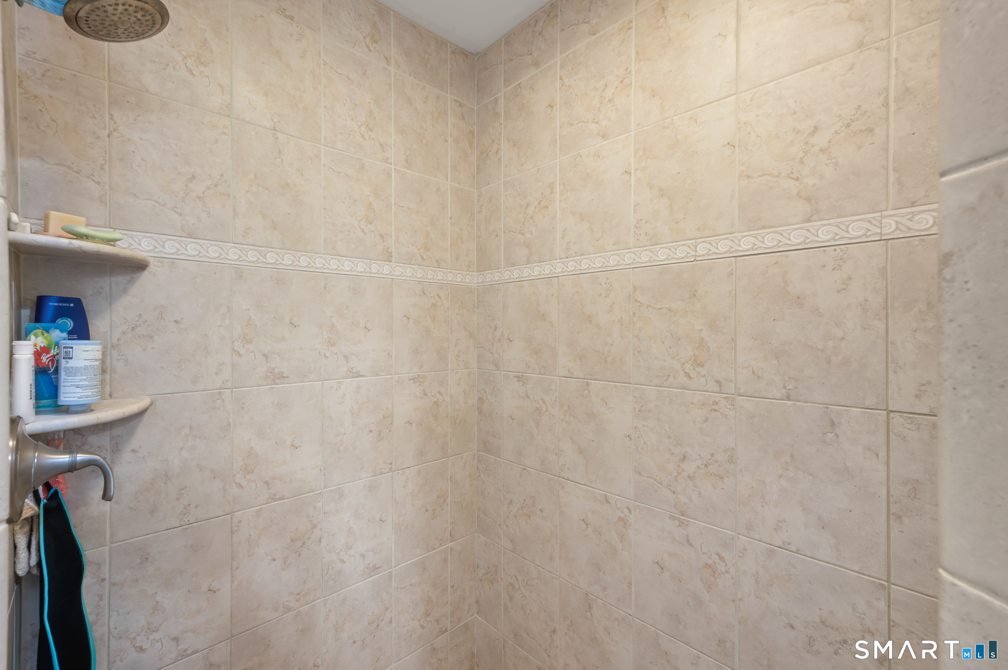 3 Tryon Farm Road Glastonbury CT 06073