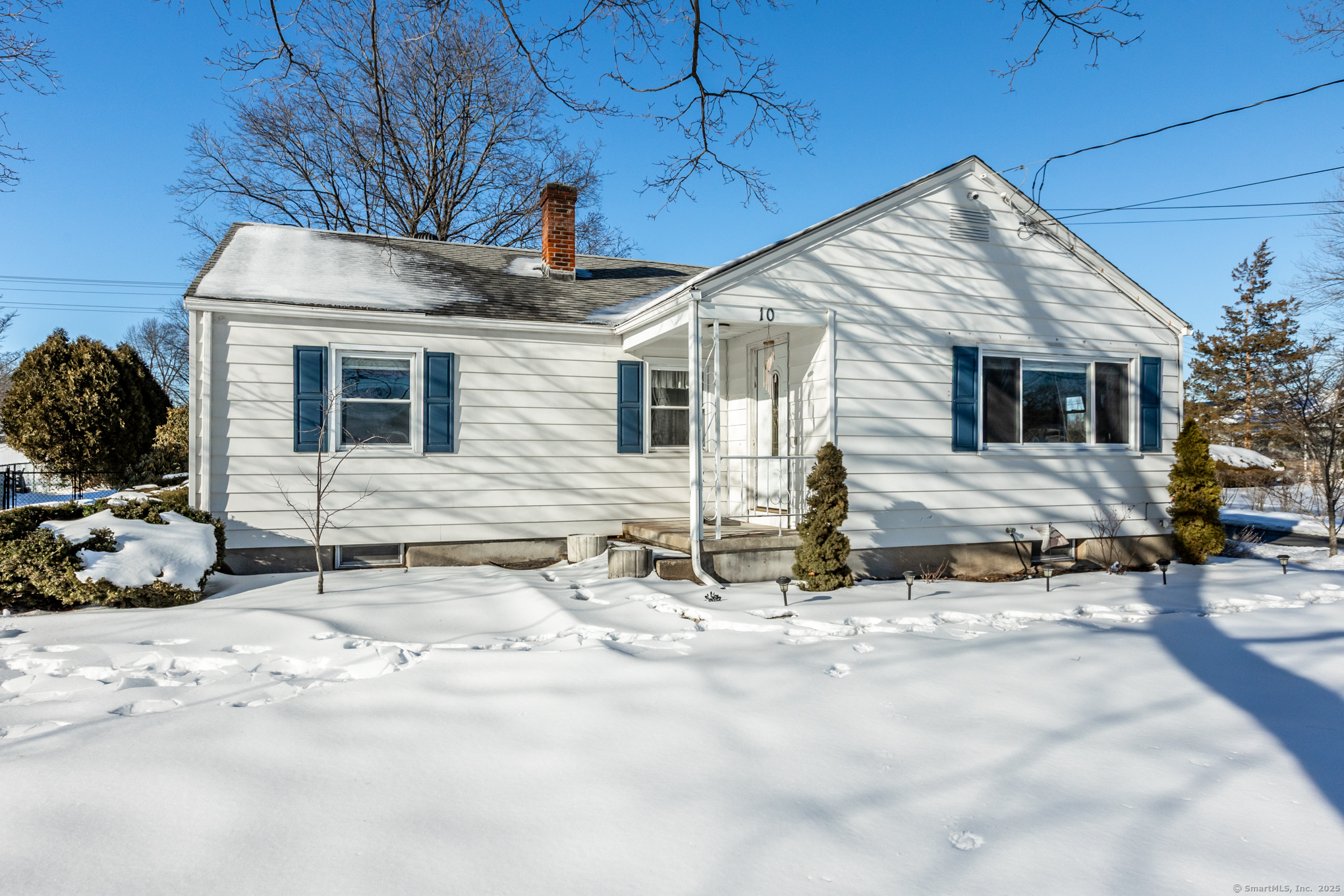 10 Autumn Drive Windsor Locks CT 06096