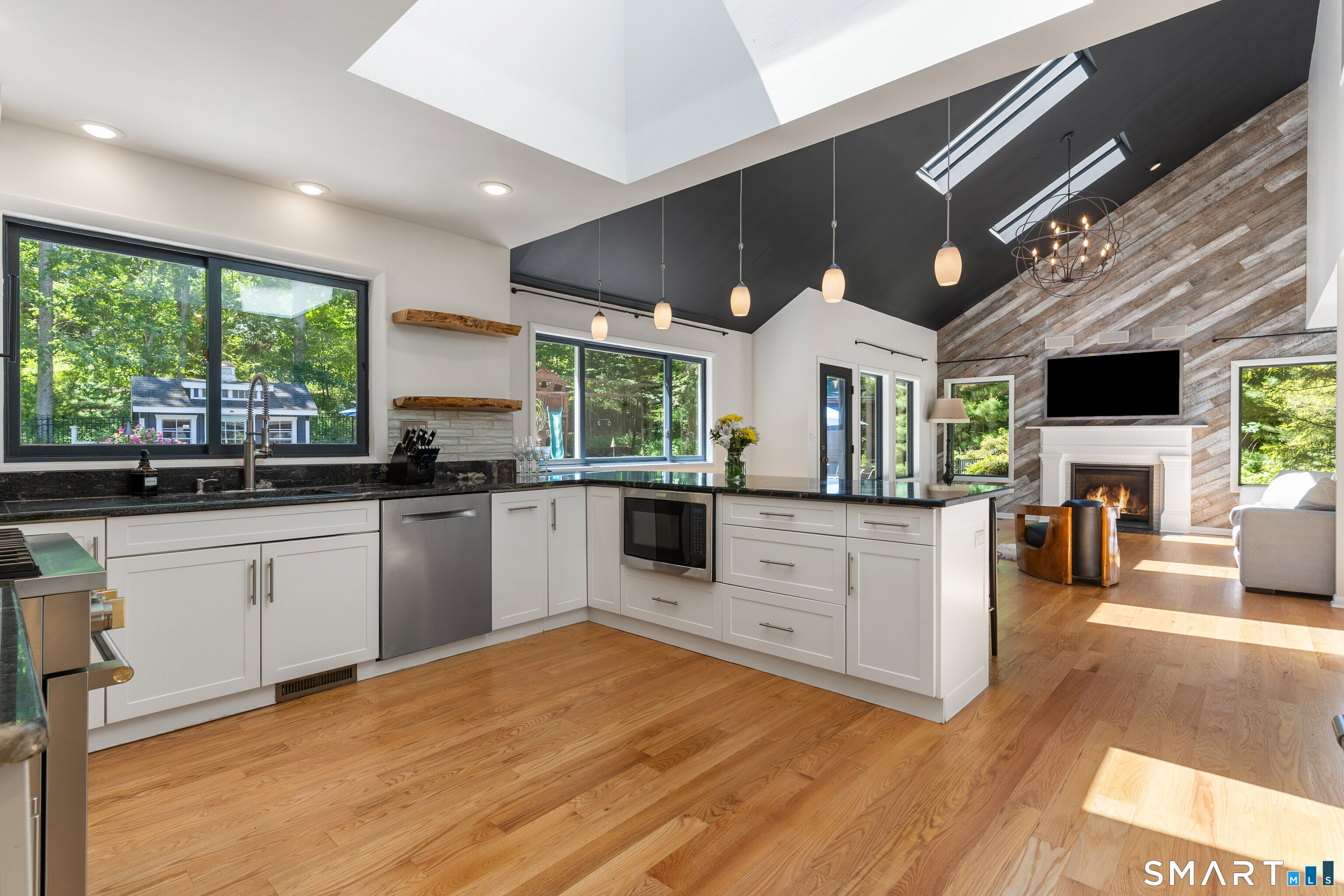 84 Sawmill Road Branford CT 06405