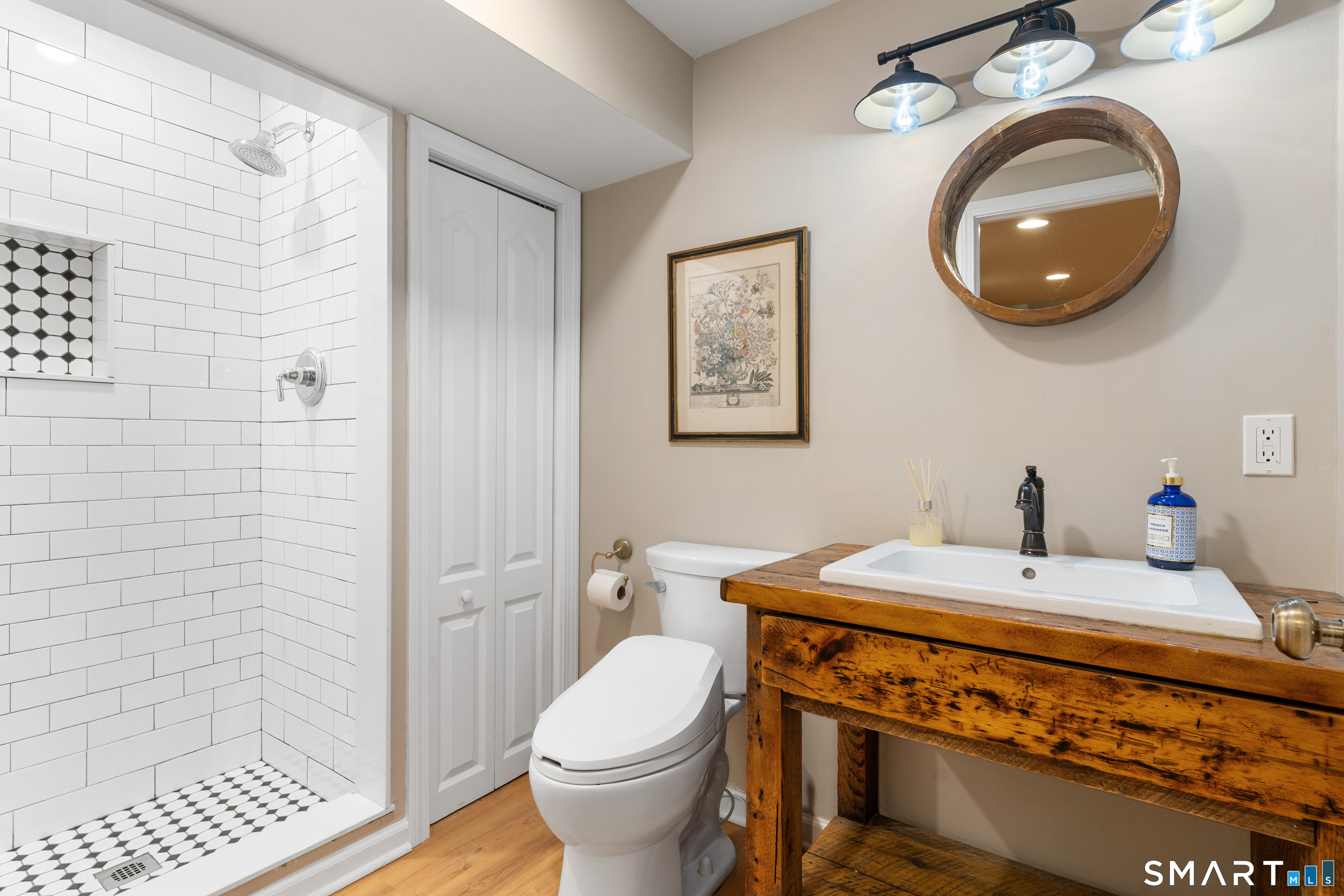 84 Sawmill Road Branford CT 06405