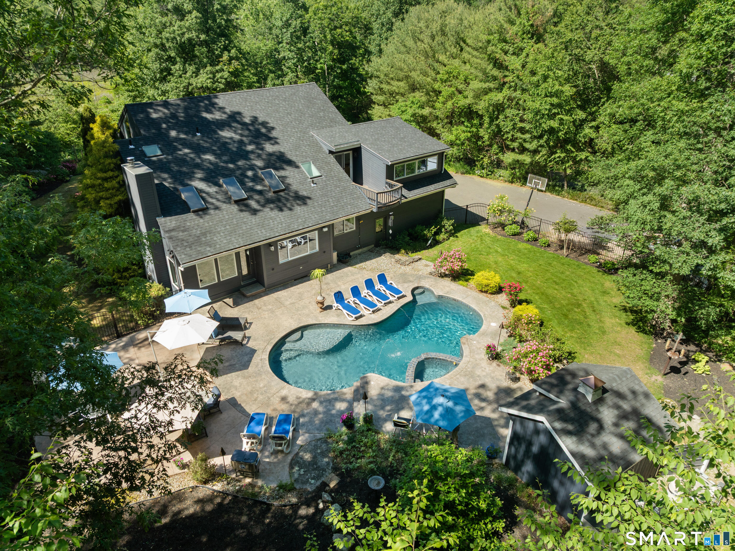 84 Sawmill Road Branford CT 06405