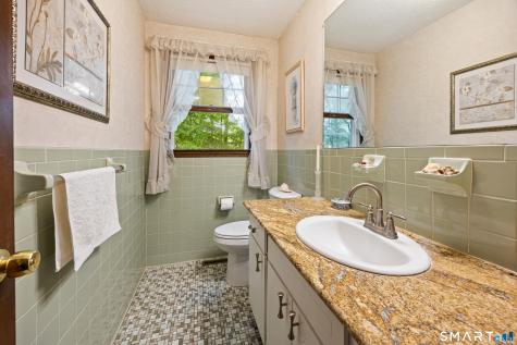 620 Riverside Drive Cheshire CT 06410
