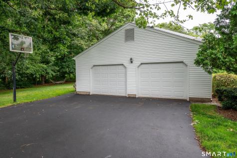 620 Riverside Drive Cheshire CT 06410