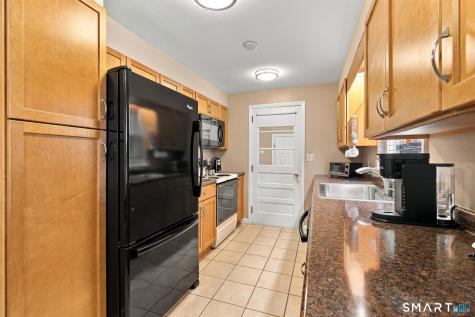 327 Burnham Street Manchester CT 06042