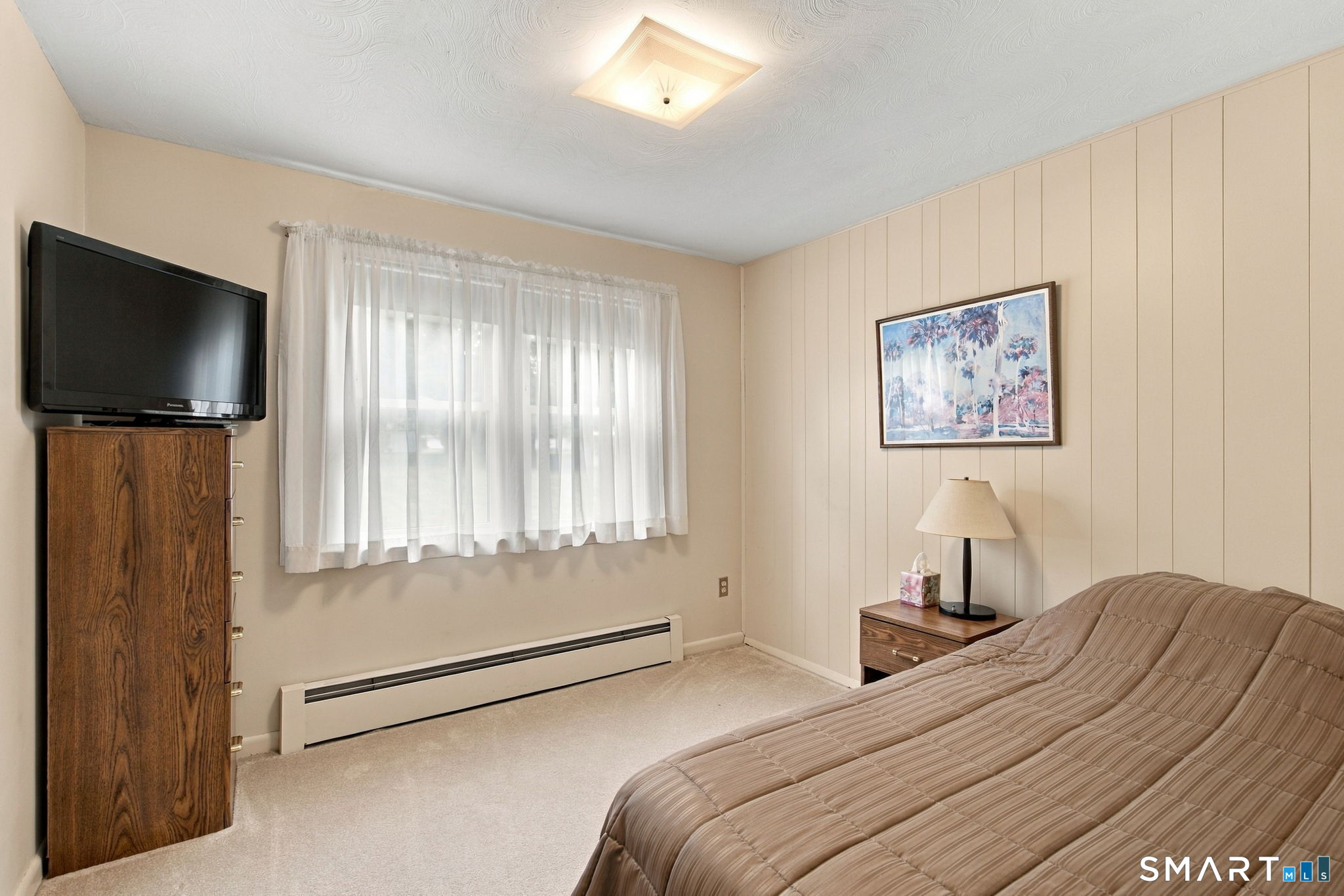327 Burnham Street Manchester CT 06042
