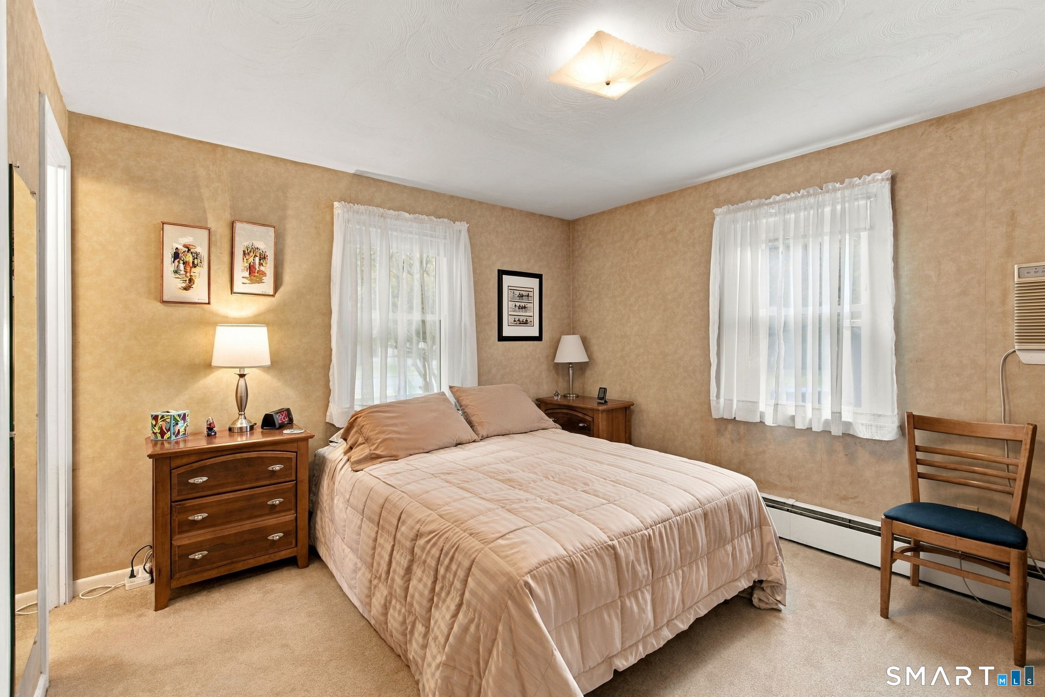 327 Burnham Street Manchester CT 06042