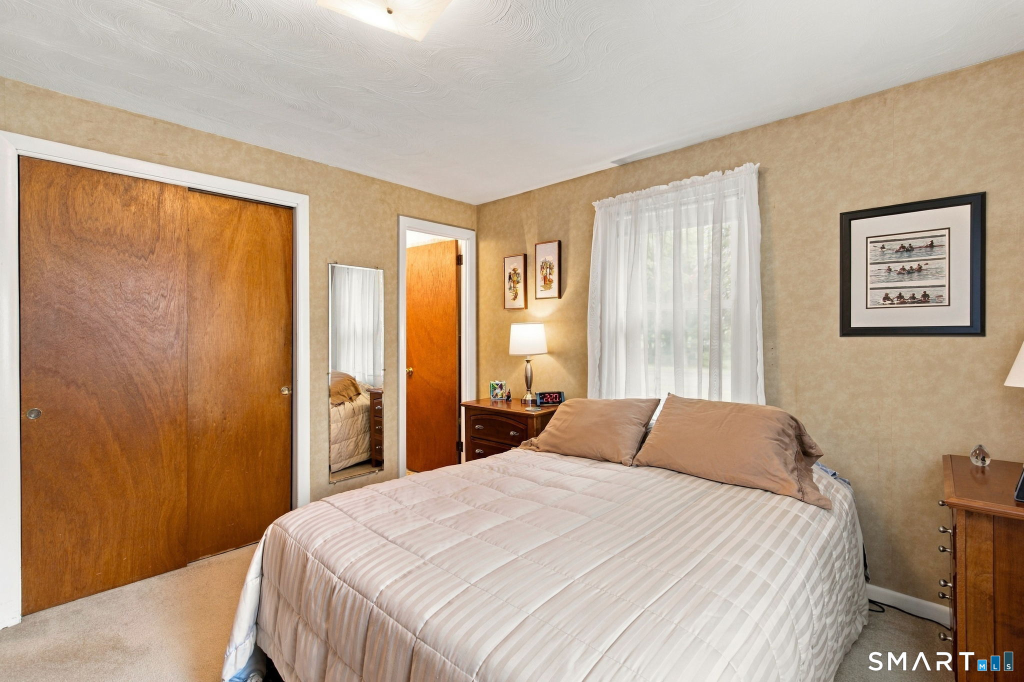 327 Burnham Street Manchester CT 06042