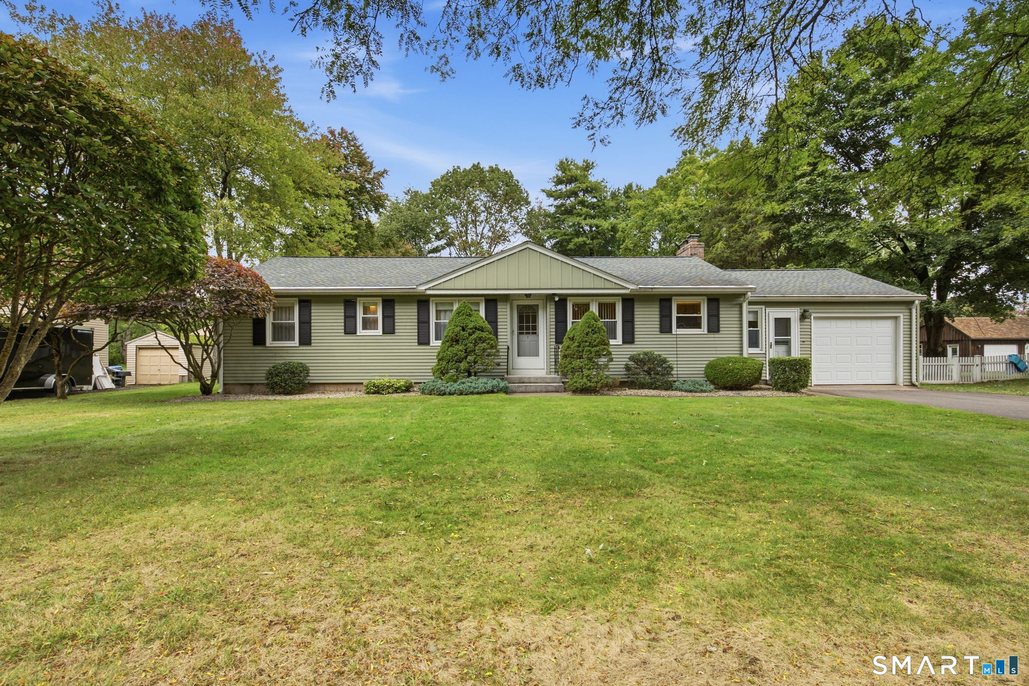 327 Burnham Street Manchester CT 06042