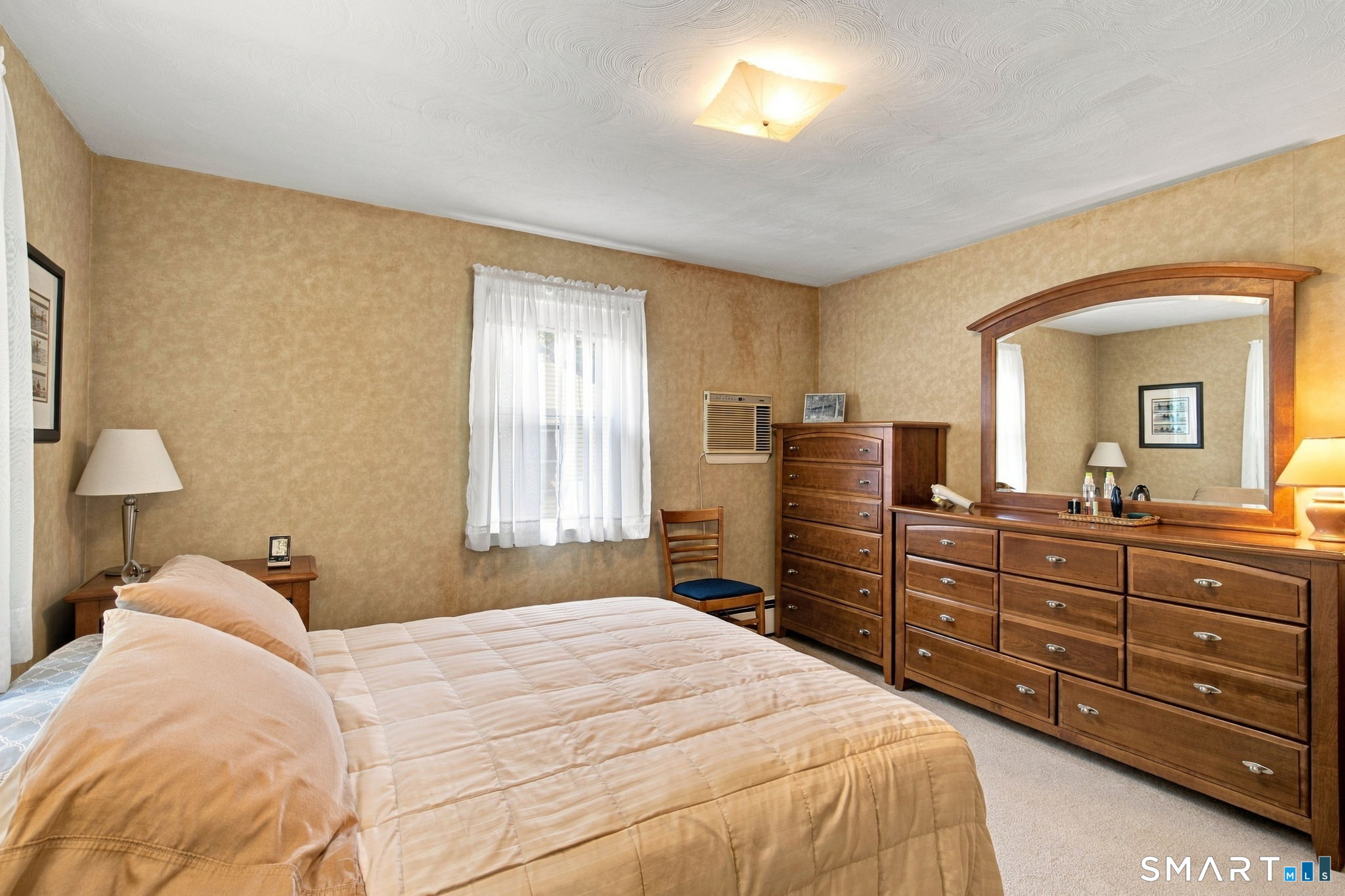 327 Burnham Street Manchester CT 06042