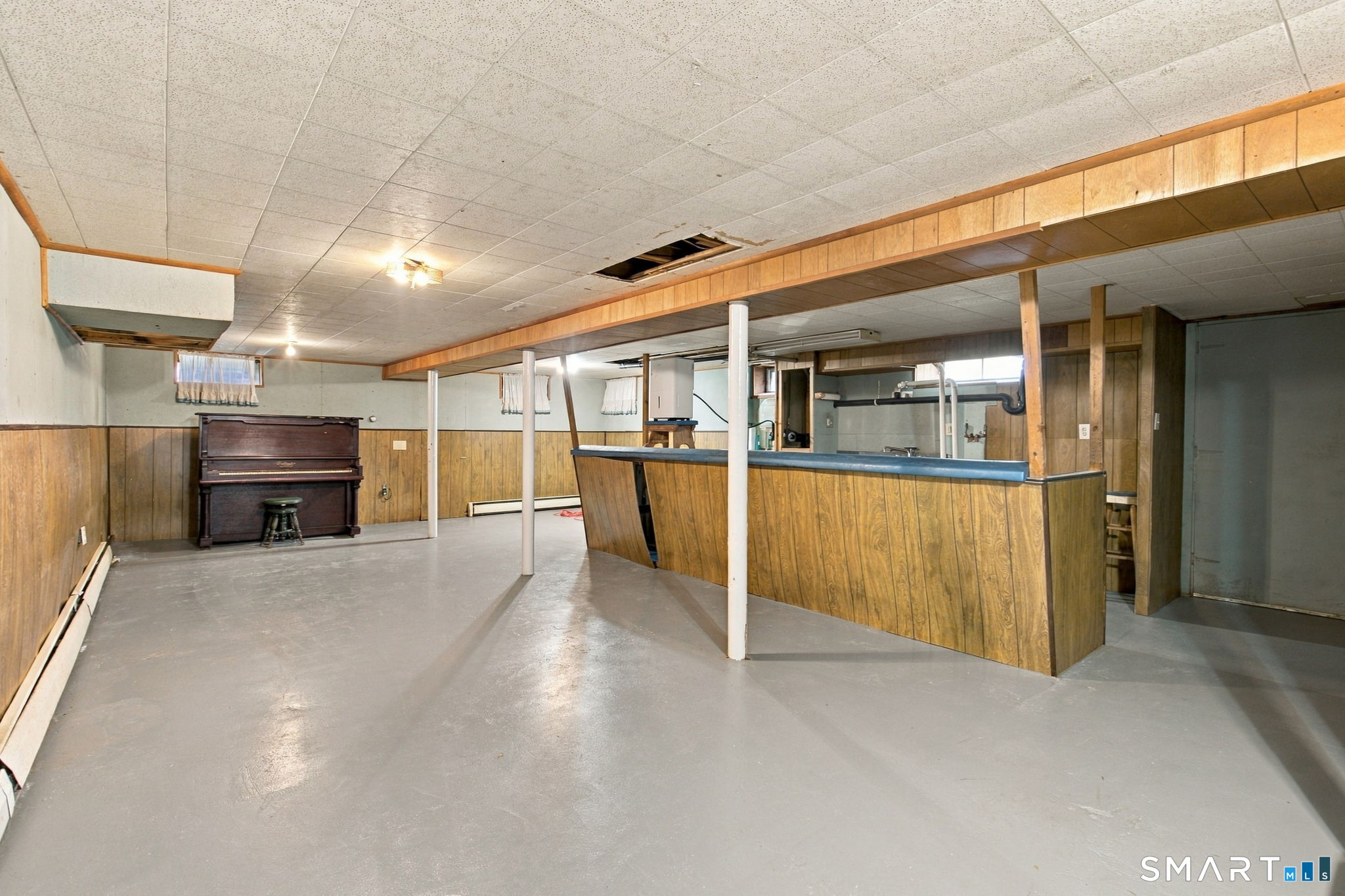 327 Burnham Street Manchester CT 06042