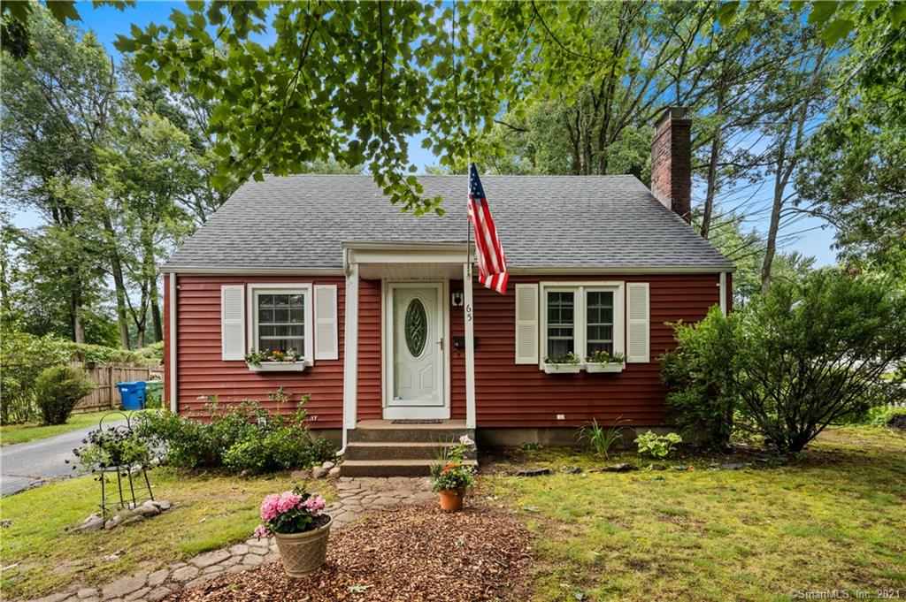 65 Grove Street Windsor CT 06095