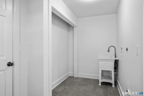 34 Laurel Hill Drive East Lyme CT 06357