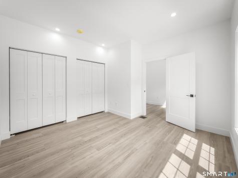 180 Bee Street Meriden CT 06450
