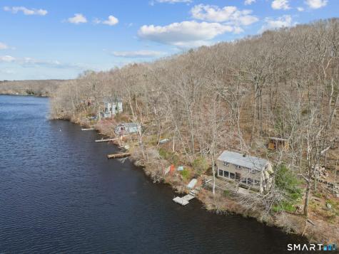 89 Lakeside Drive North Stonington CT 06359