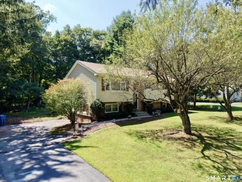 13 Polly Avenue Killingly CT 06078