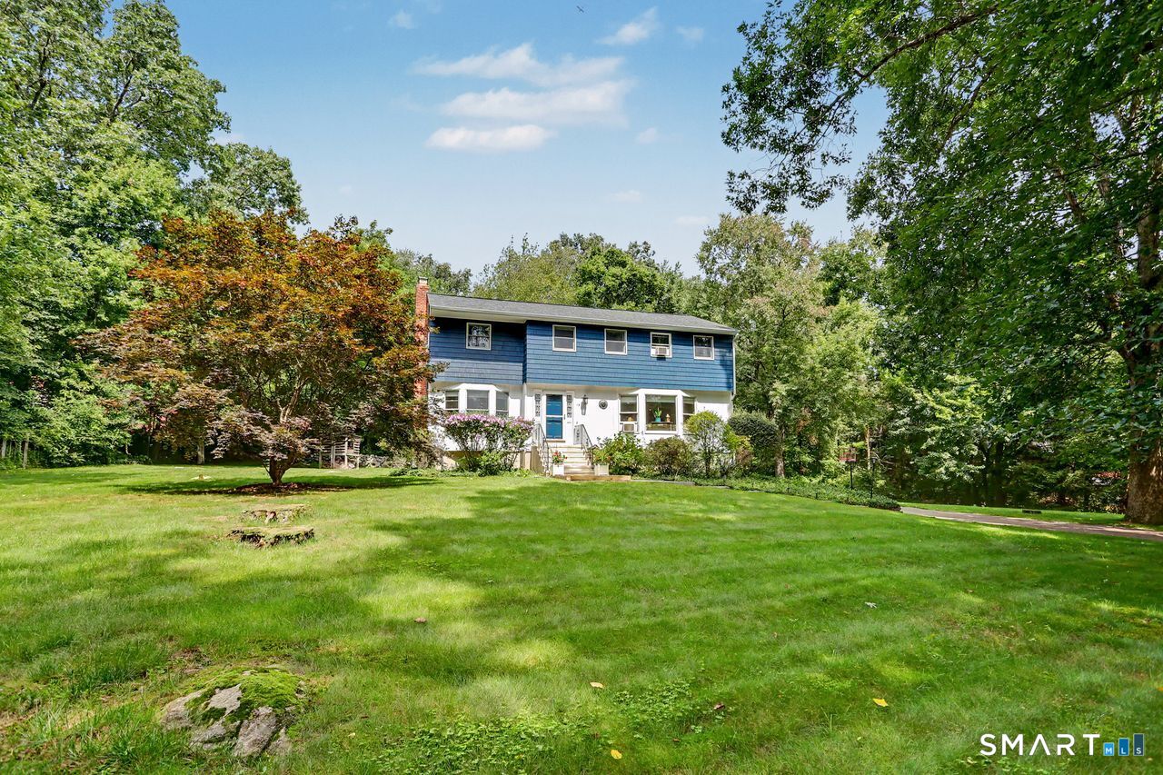 15 Fire Hill Lane Redding CT 06896
