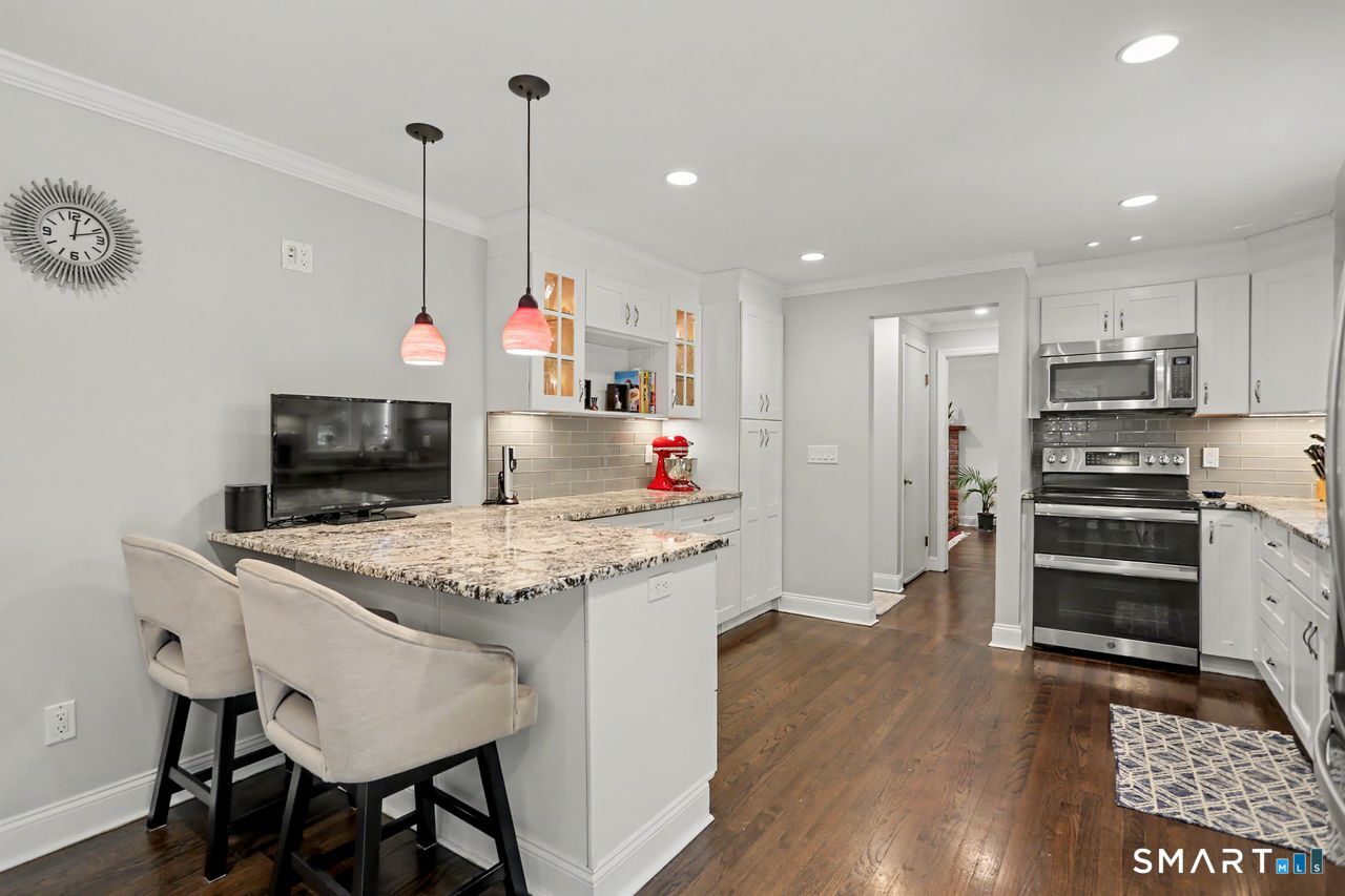 15 Fire Hill Lane Redding CT 06896