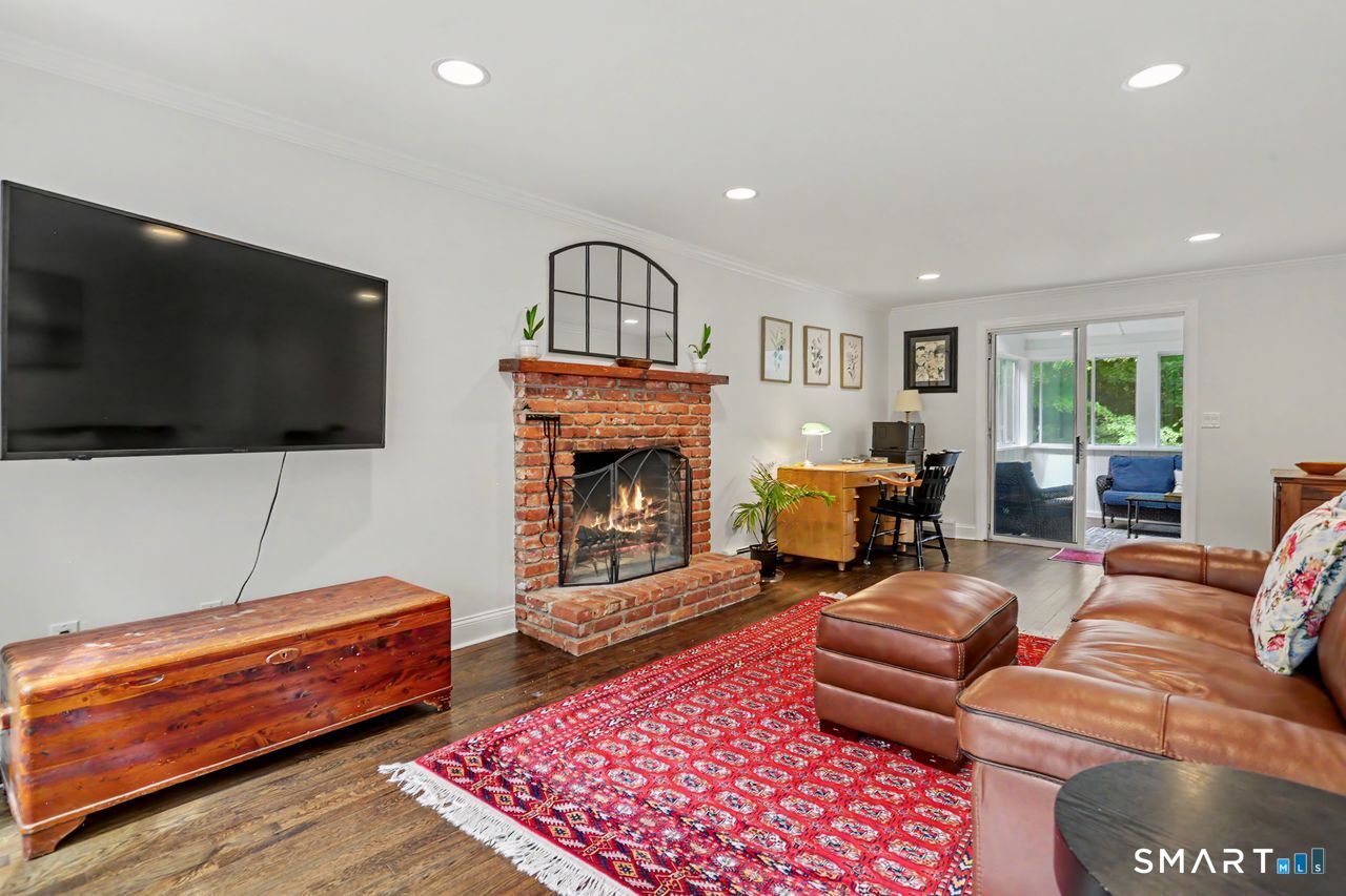 15 Fire Hill Lane Redding CT 06896