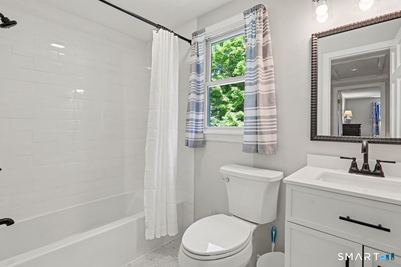 15 Fire Hill Lane Redding CT 06896