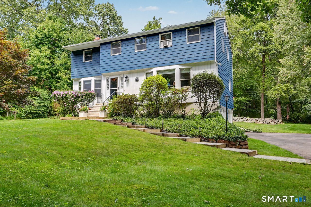 15 Fire Hill Lane Redding CT 06896