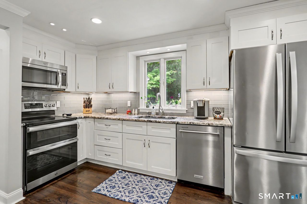 15 Fire Hill Lane Redding CT 06896
