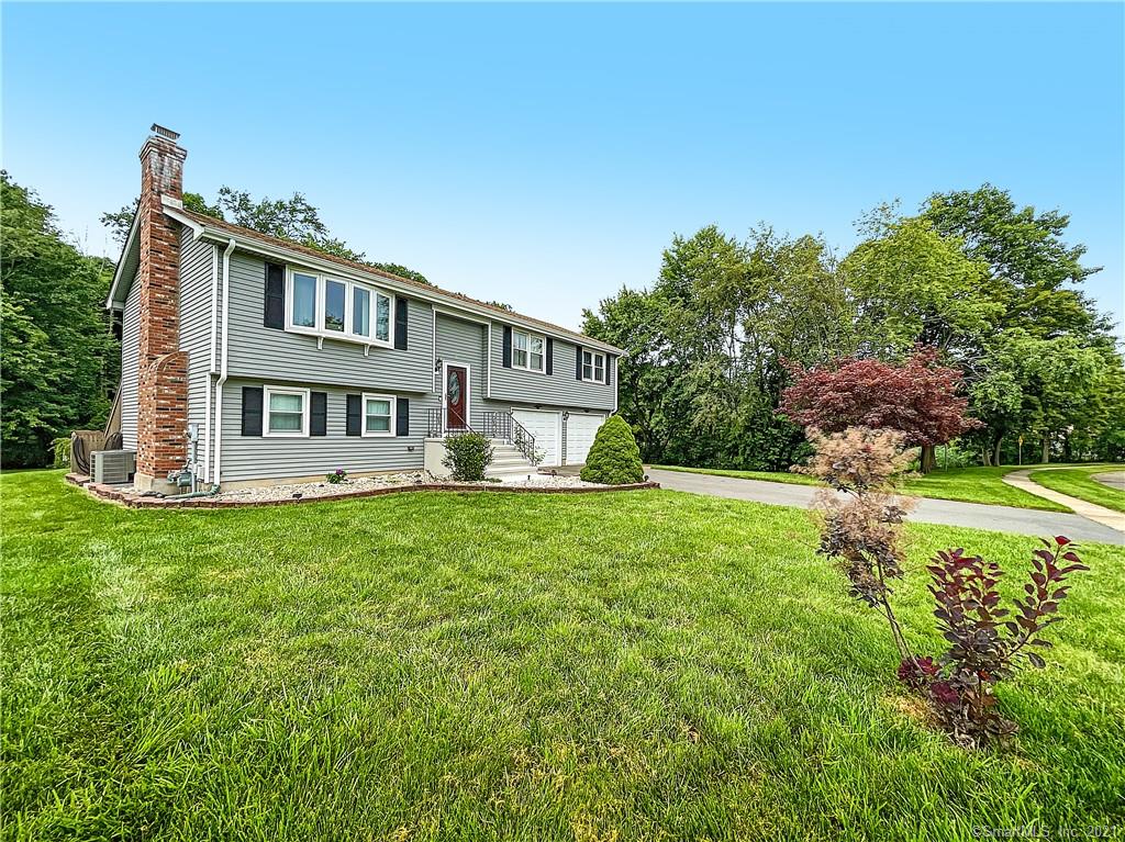 15 Nancy Drive South Windsor CT 06074
