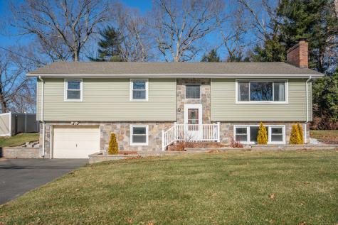 98 Timber Trail East Hartford CT 06118