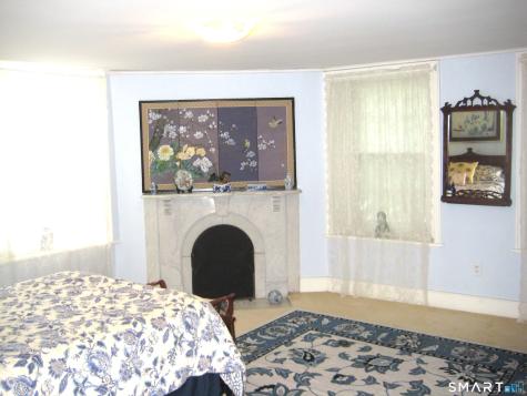 9 Chelsea Parade South Norwich CT 06360
