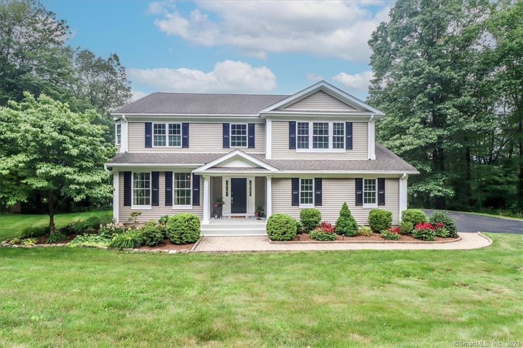 29 Boxwood Lane New Milford CT 06776