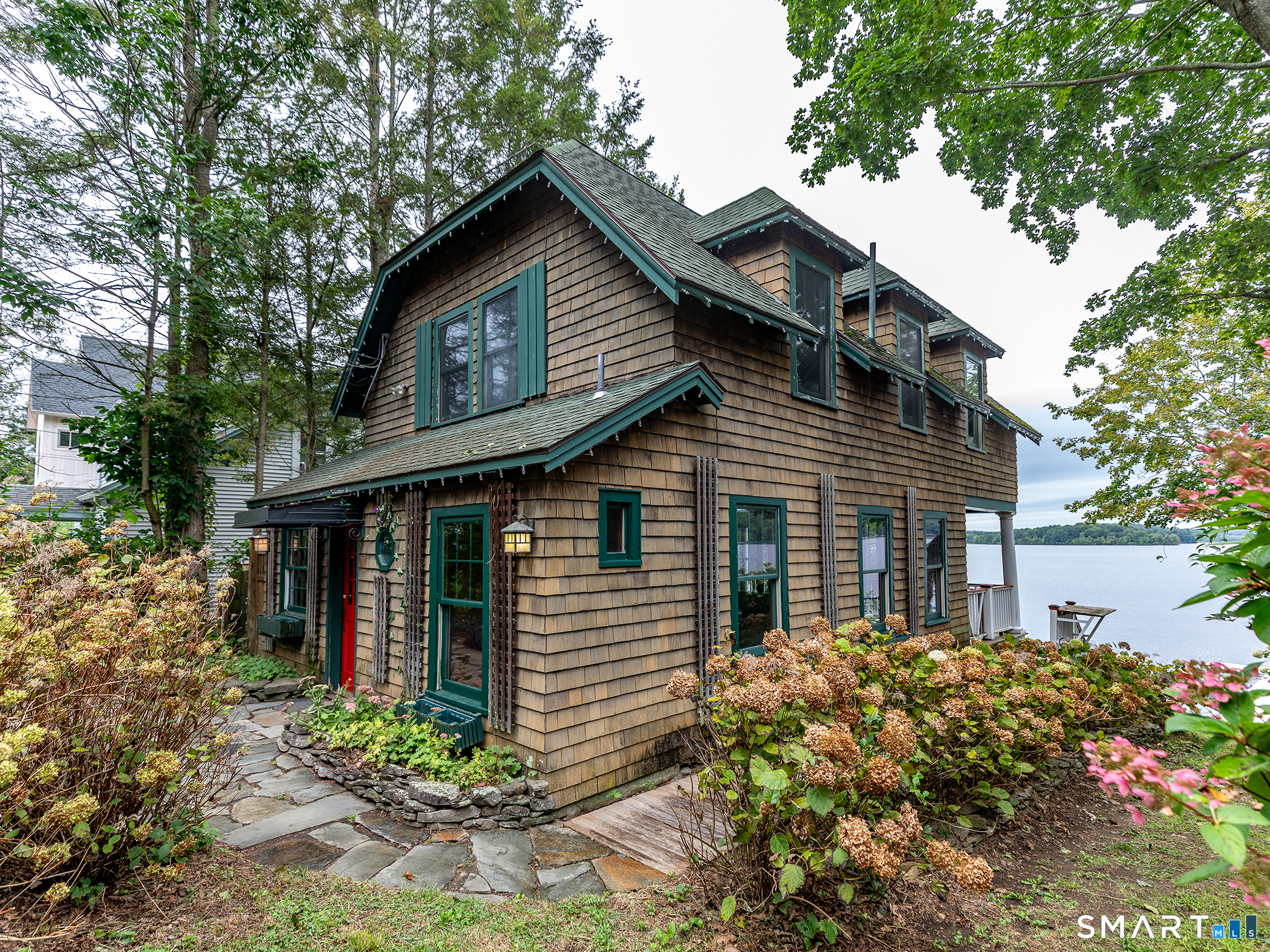 144 Island Trail Morris CT 06763