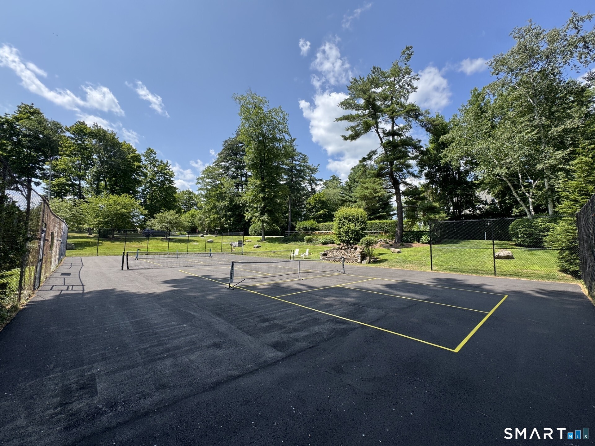 144 Island Trail Morris CT 06763
